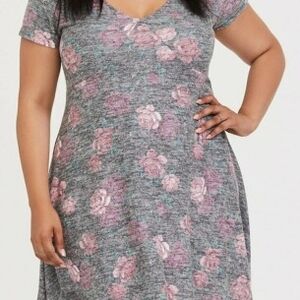 Torrid Super Soft Plush Floral Skater Dress Size 3
